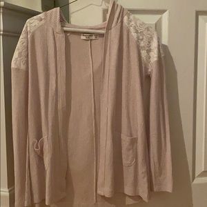 Long sleeve sweater with pockets